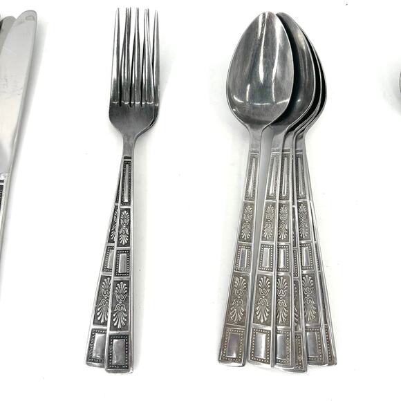 36 vintage Lifetime japan stainless steel flatware set - Picture 8 of 9